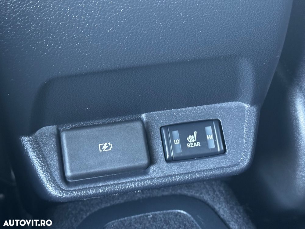 Nissan LEAF 62 kWh e+ N-Connecta - 34