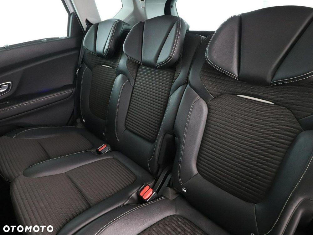 Renault Scenic 1.6 dCi Intens - 17