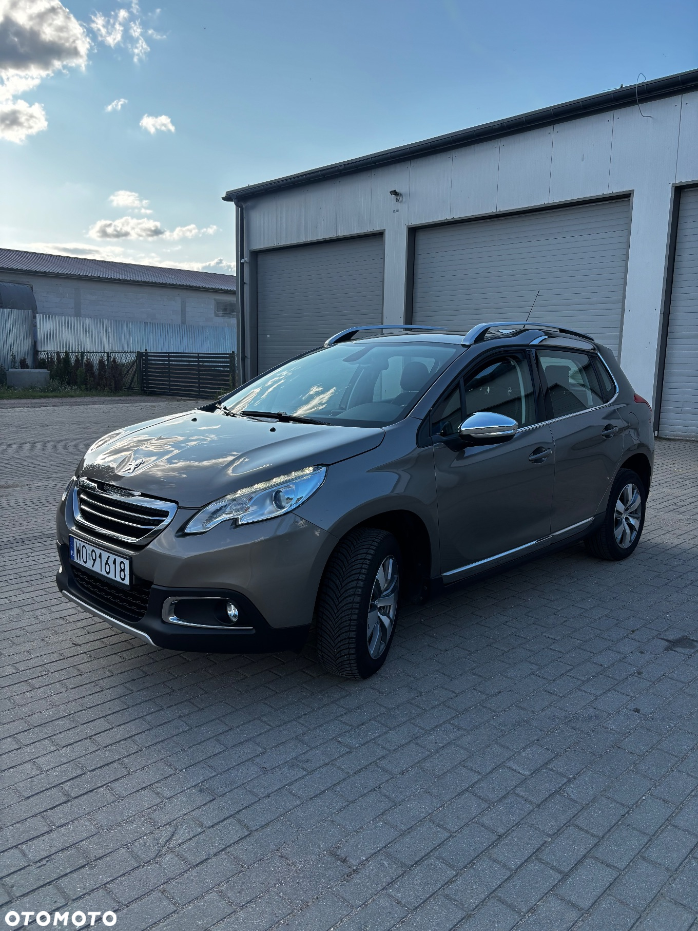 Peugeot 2008 1.2 Pure Tech GPF Allure S&S - 21