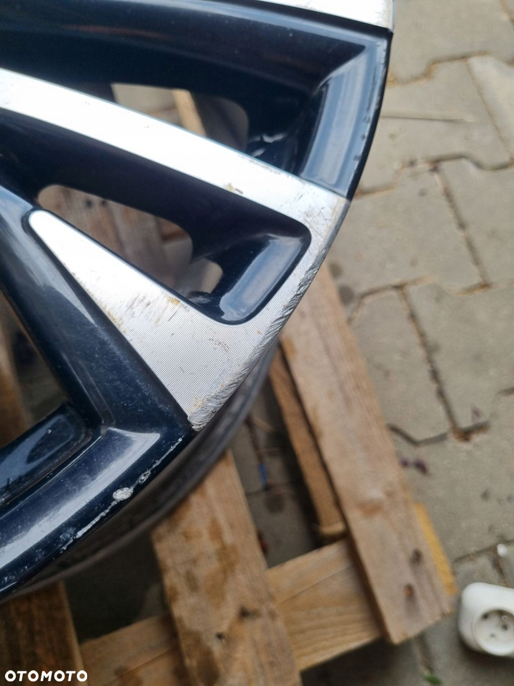 Felga aluminiowa Lexus OE RX 9.5" x 20" 5x114.3 ET 35 - 4