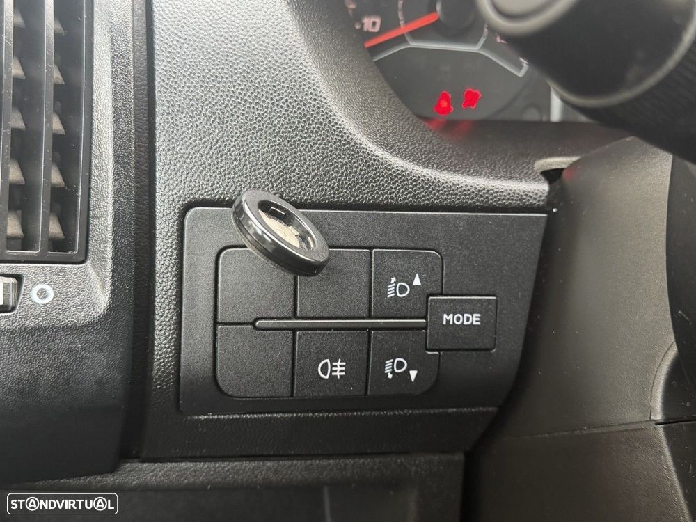 Citroën Jumper 2.0 BlueHDi 33 L3H2 Confort - 19