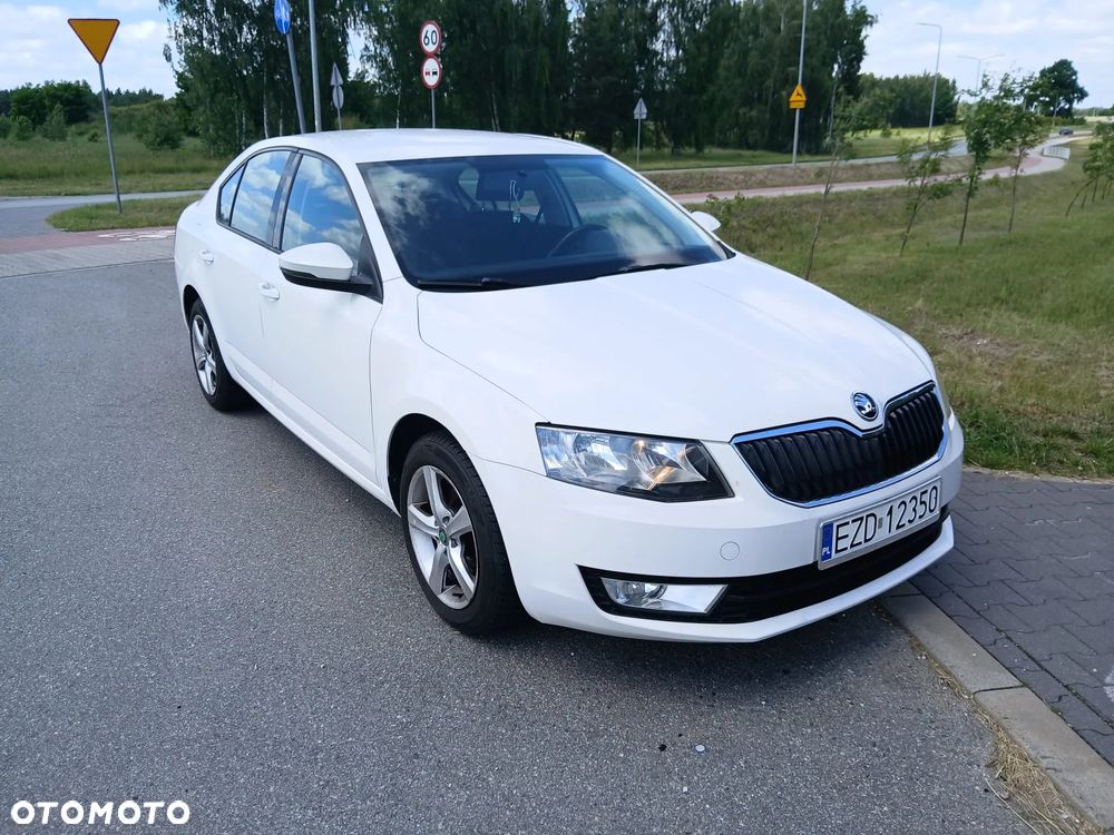 Skoda Octavia 1.6 TDI Solution - 6