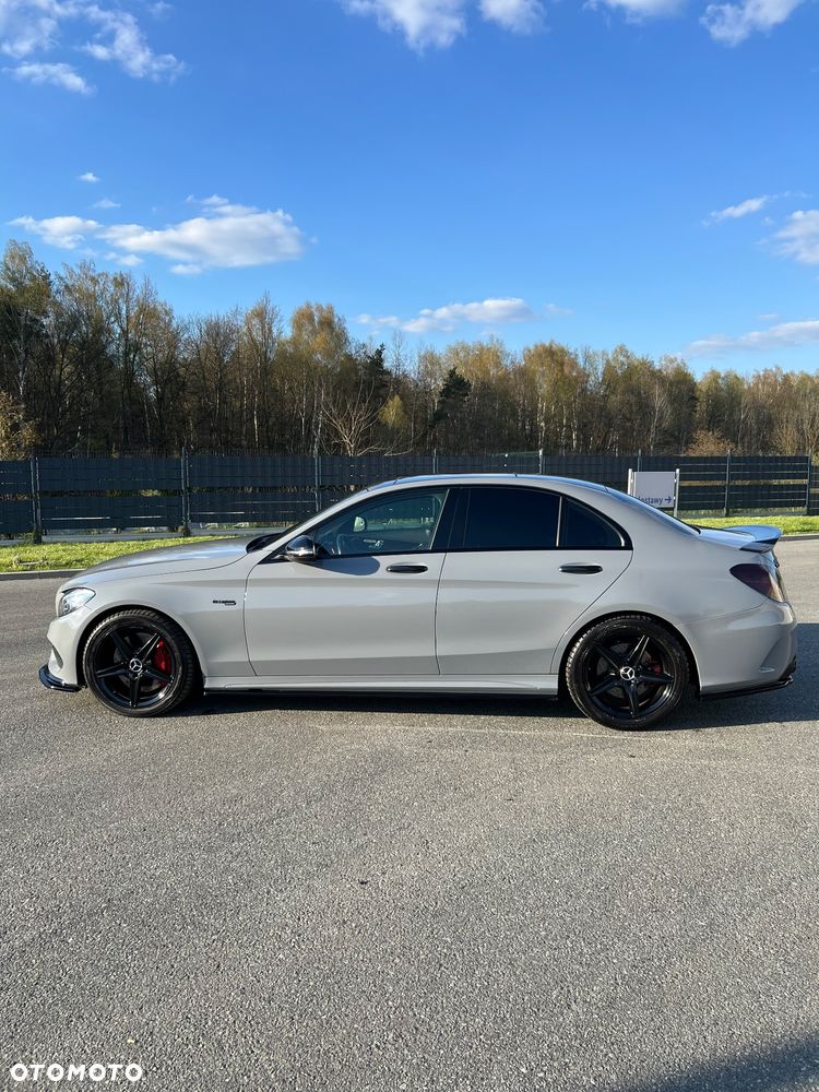 Mercedes-Benz Klasa C AMG 43 4Matic 9G-TRONIC - 9