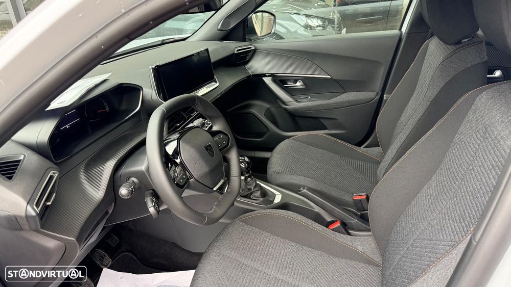 Peugeot 2008 1.2 Edition - 6