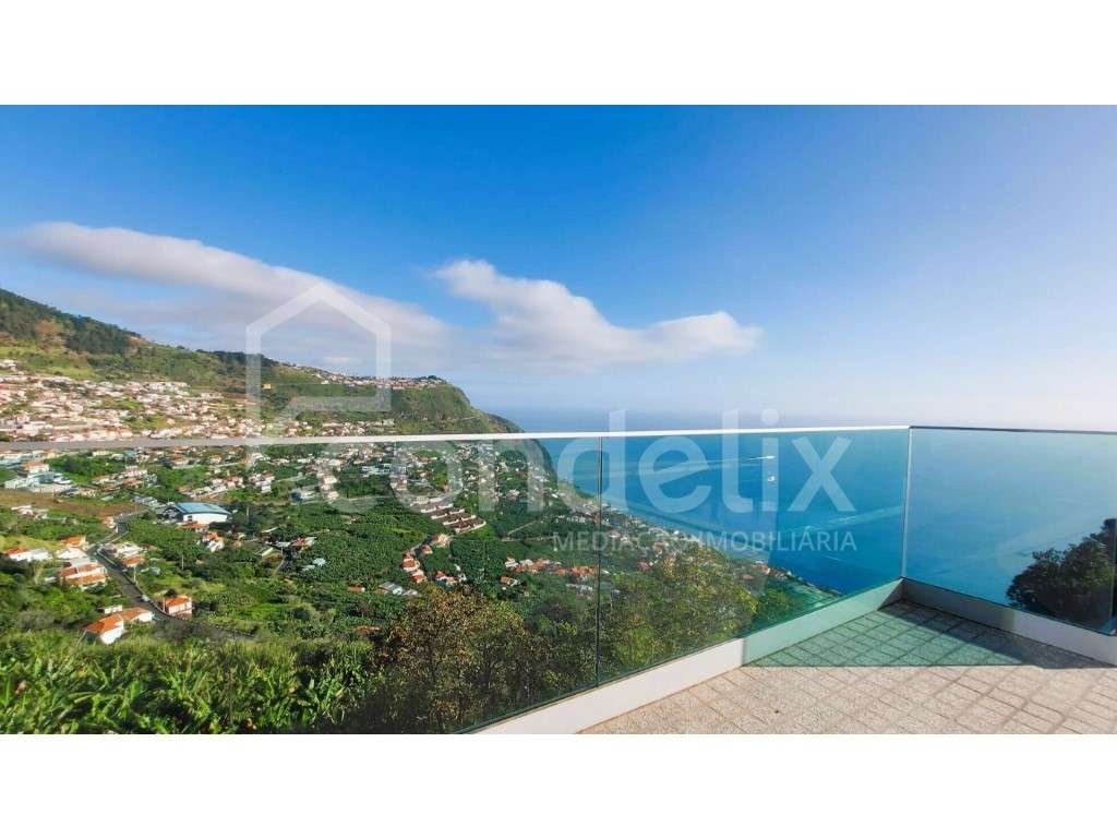 Moradia T2 na Calheta com piscina e vista mar - Grande imagem: 3/33