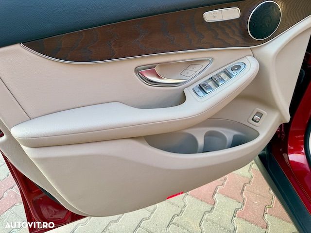 Mercedes-Benz GLC 250 4MATIC - 20