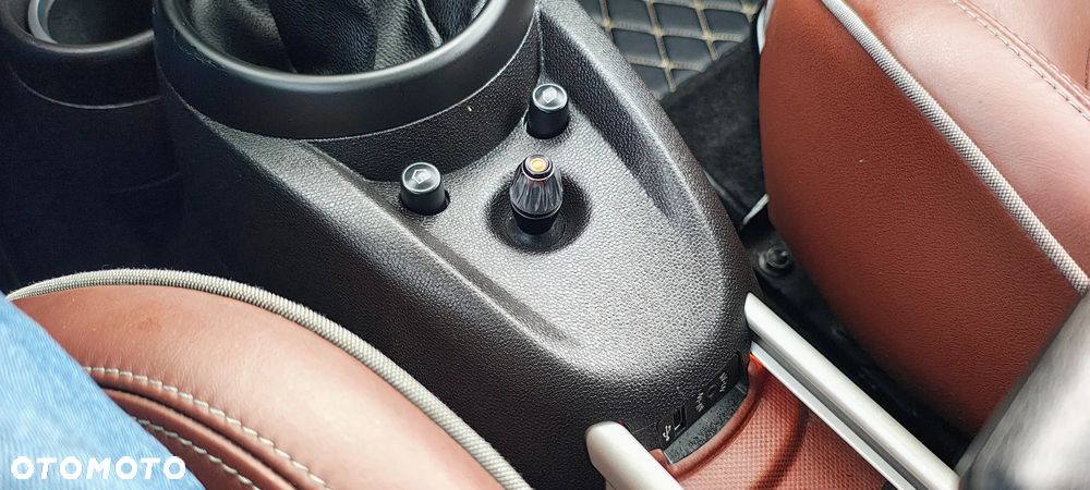 MINI Paceman Cooper SD ALL4 - 23