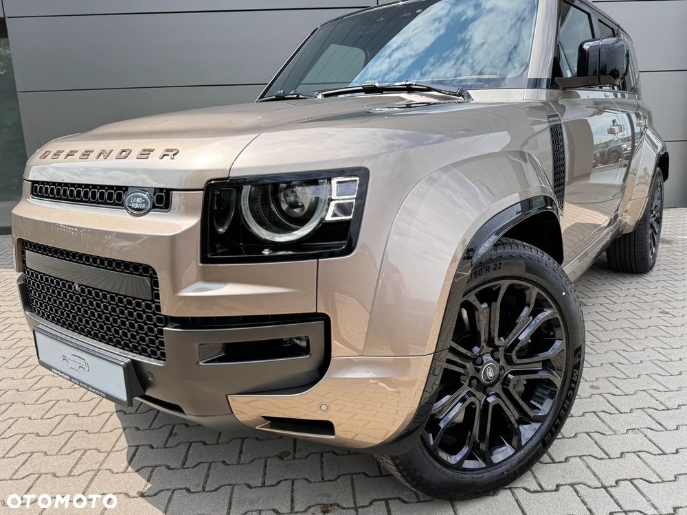 Land Rover Defender 4.4 P635 V8 mHEV Octa - 2