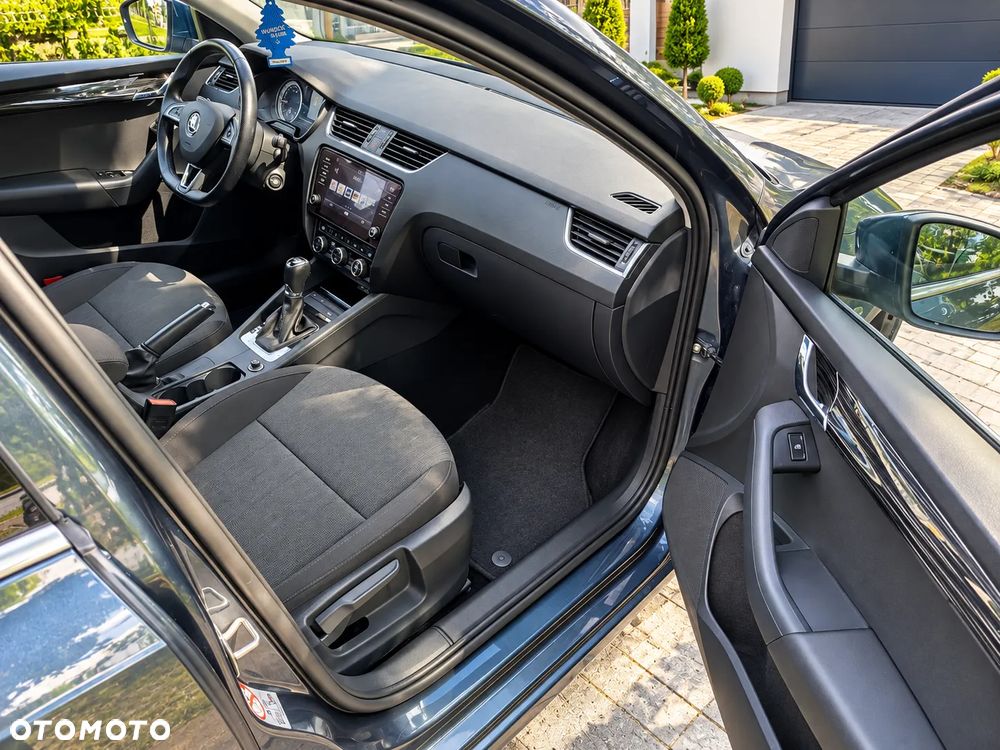 Skoda Octavia 2.0 TDI DSG Style - 8