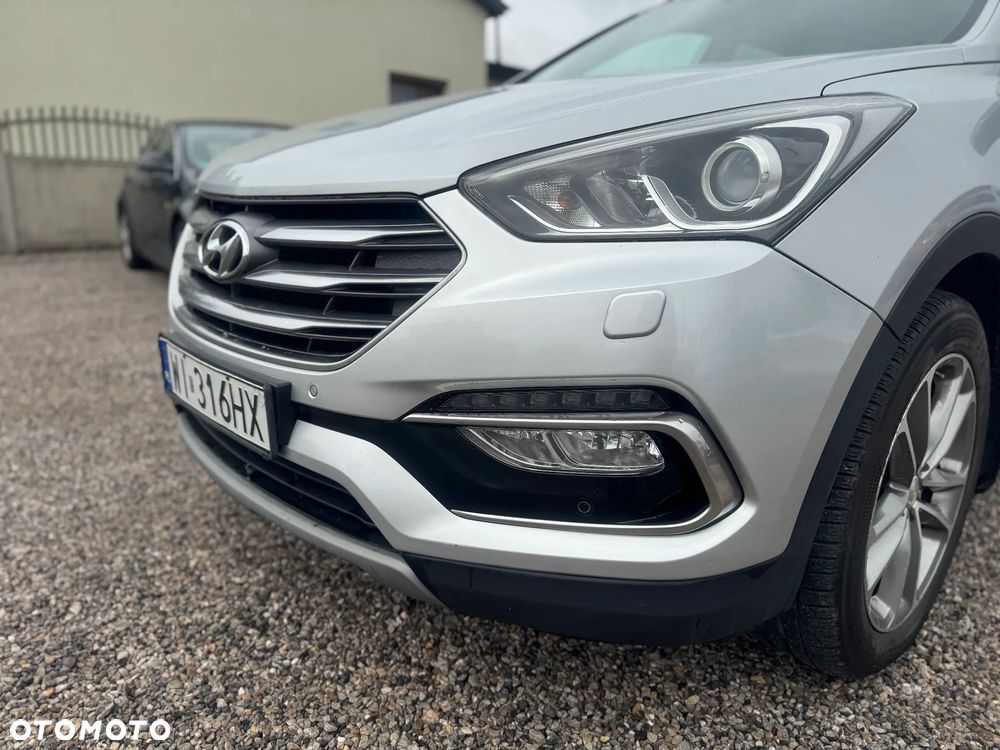 Hyundai Santa Fe 2.0 CRDi Premium 4WD - 39