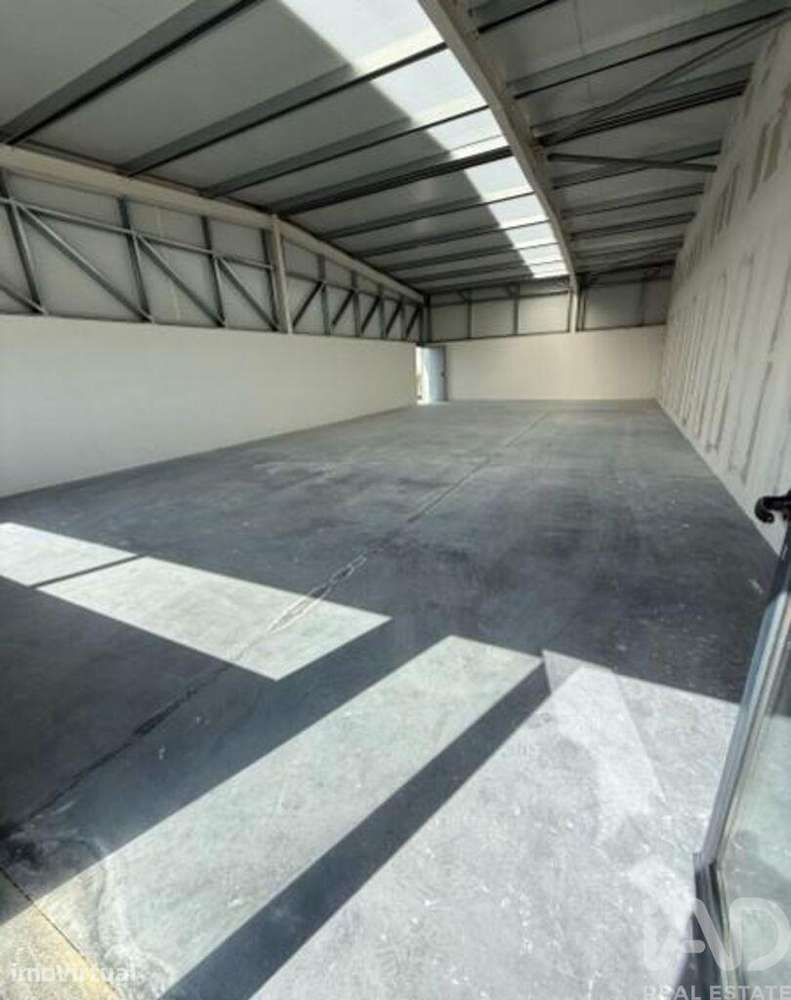 Espaço Comercial em Vila Franca das Naves e Feital de 552,00 m2 - Grande imagem: 5/12