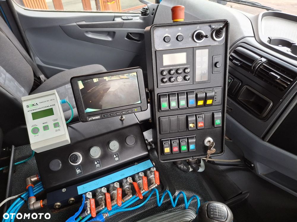 Mercedes-Benz Axor 1829 Zamiatarka FAUN Viajet 2010r EUnited PM10 Karcher Przebieg 76 Tyś KM Euro 5 - 25