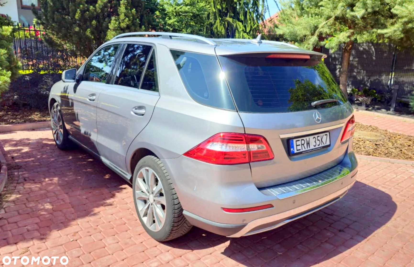 Mercedes-Benz ML 350 BlueTEC 4MATIC 7G-TRONIC - 4
