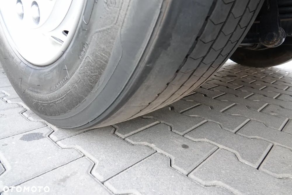 Iveco S-WAY / 530 / RETARDER / KLIMA POSTOJOWA / - 18