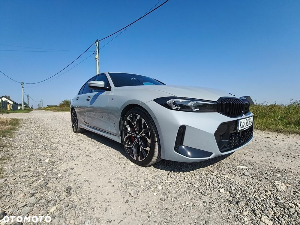 BMW Seria 3 330i xDrive M Sport - 30