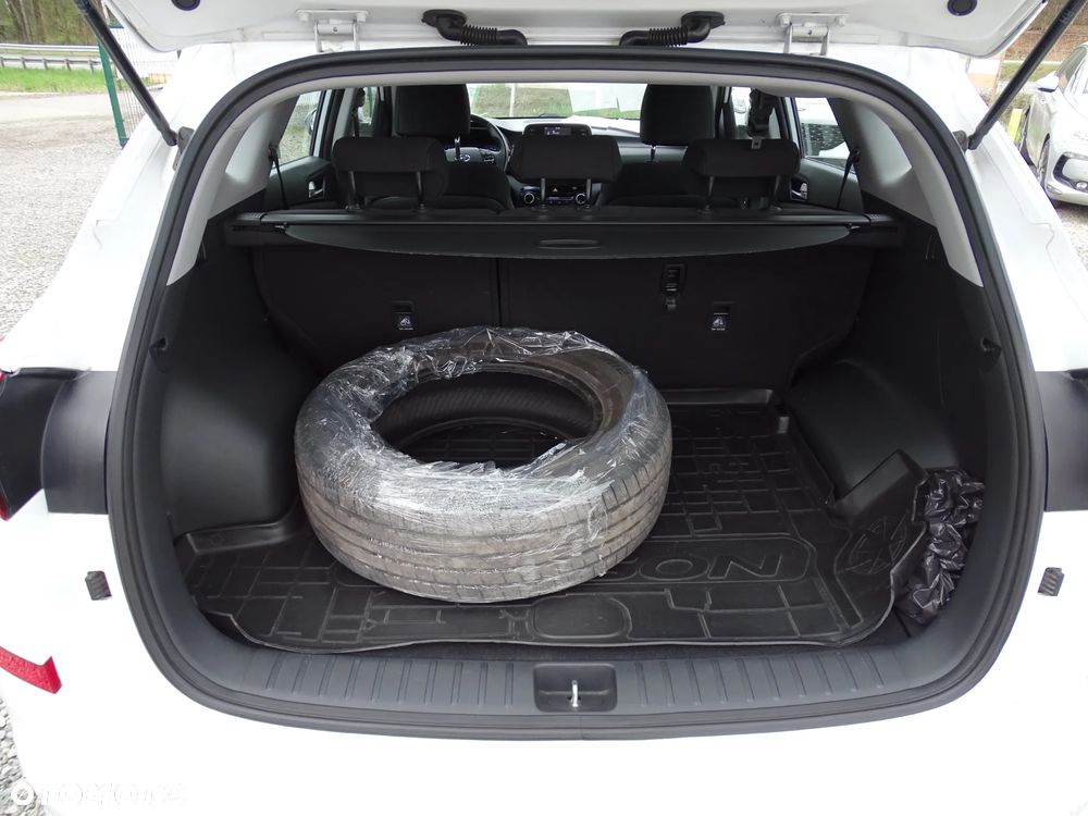 Hyundai Tucson 1.6 GDI BlueDrive Comfort 2WD - 11