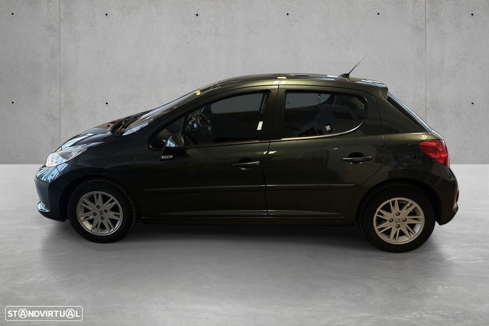 Peugeot 207 - 4