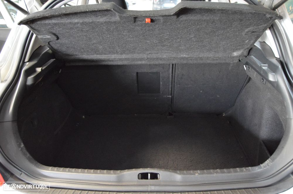 Peugeot 308 1.6 HDi Active - 18