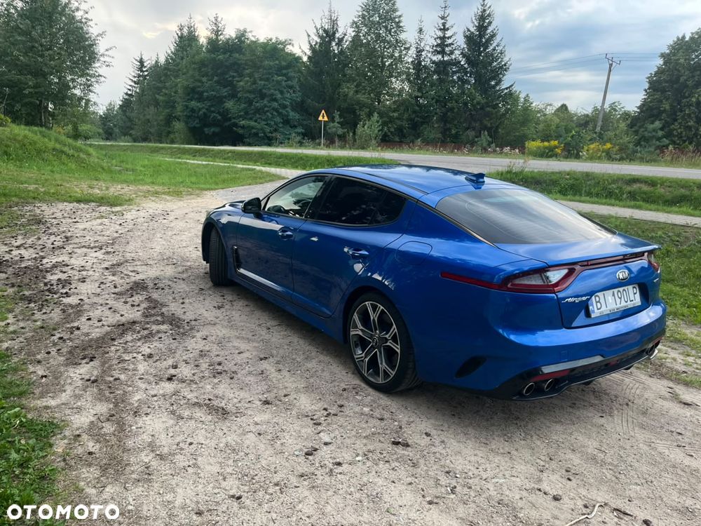 Kia Stinger - 6