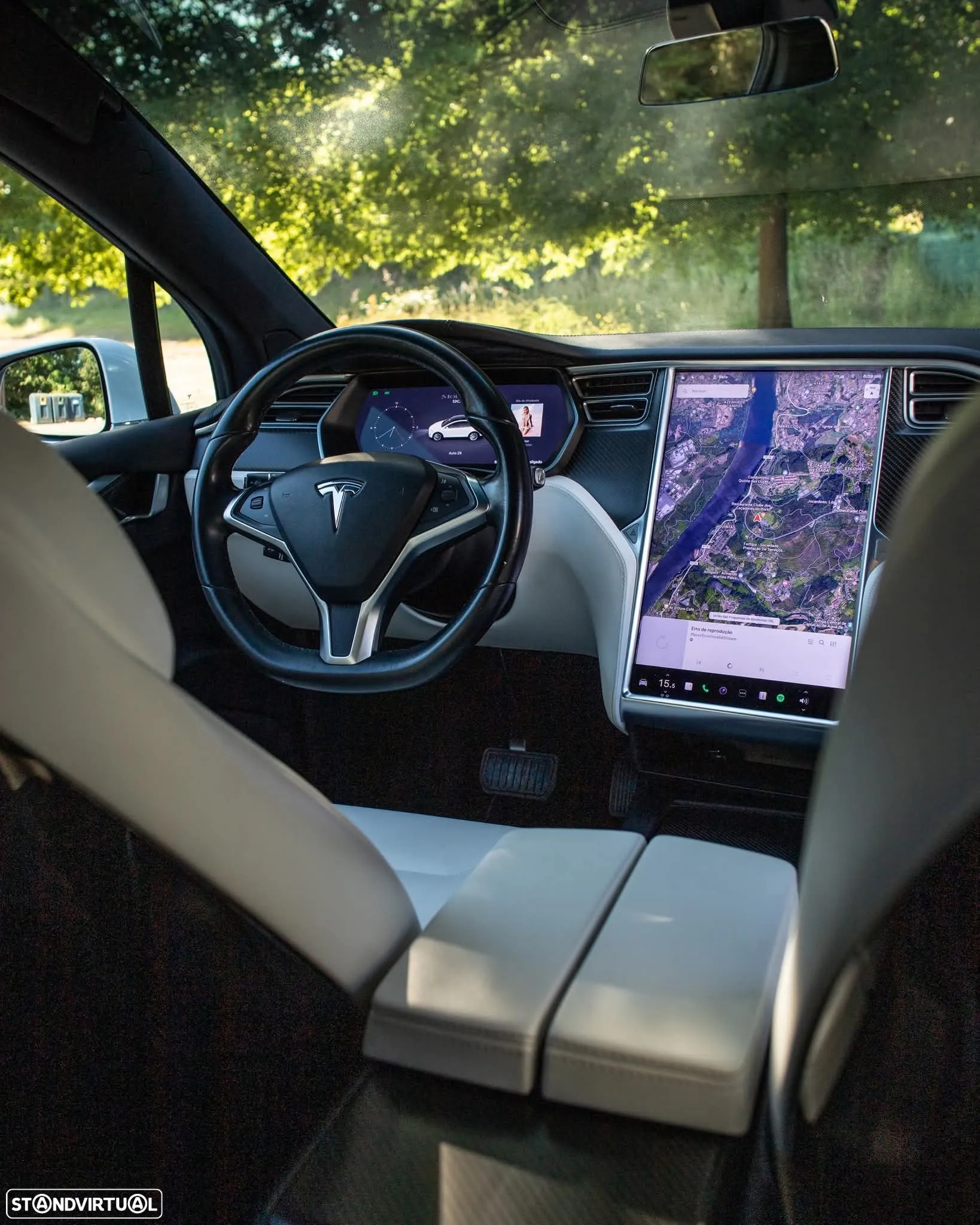 Tesla Model X 90D - 3