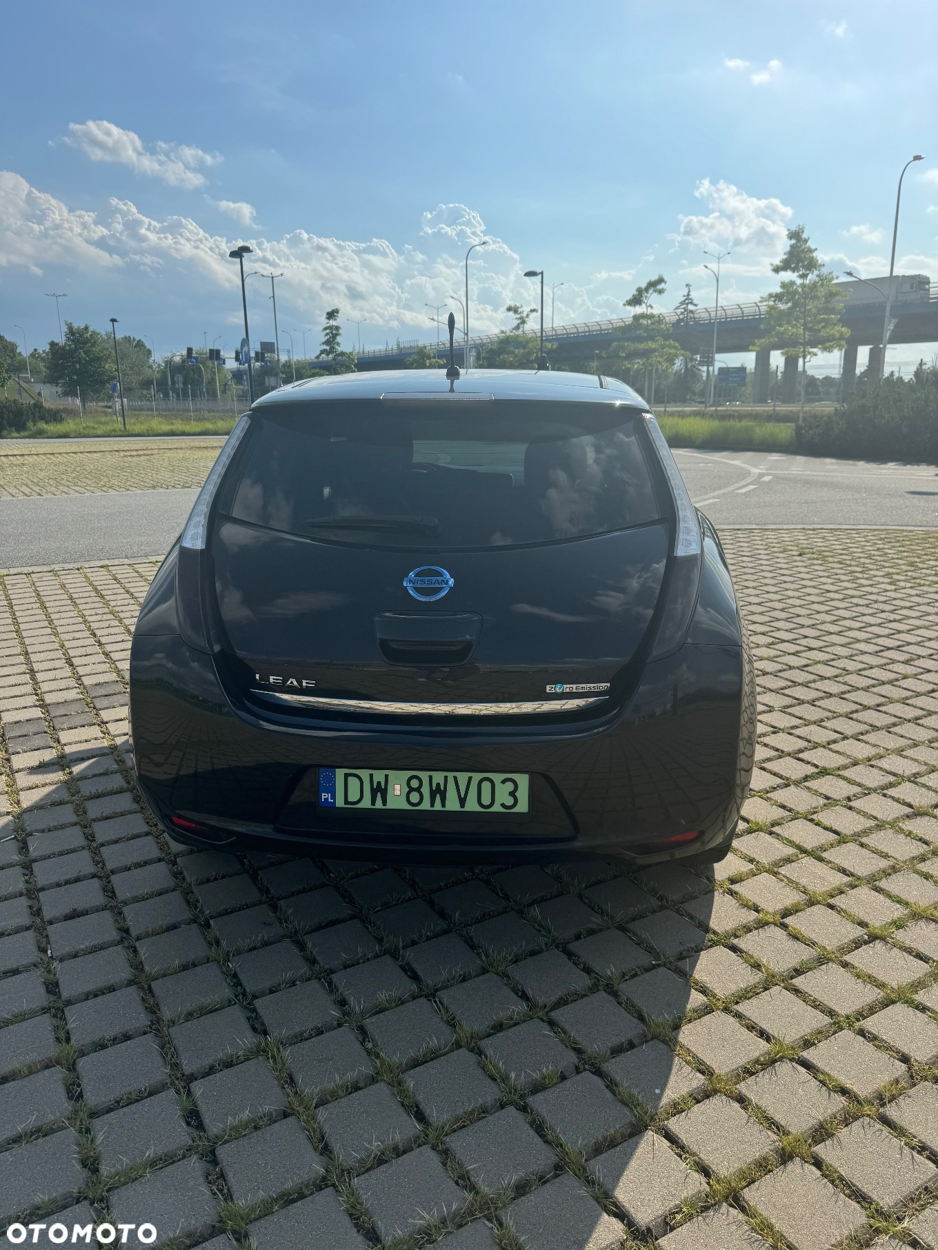 Nissan Leaf - 4