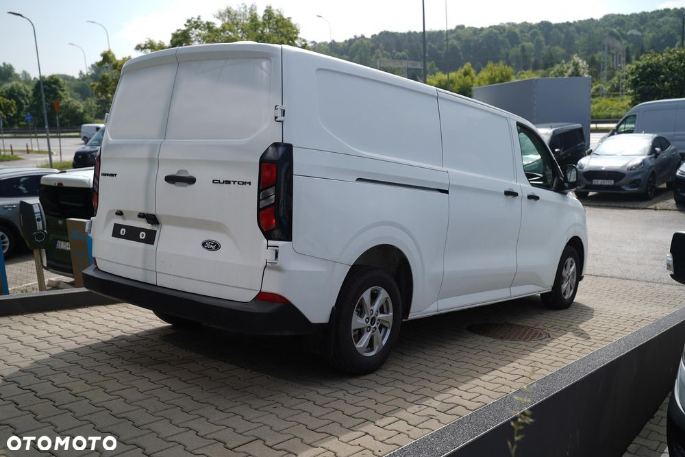 Ford Transit Custom - 4