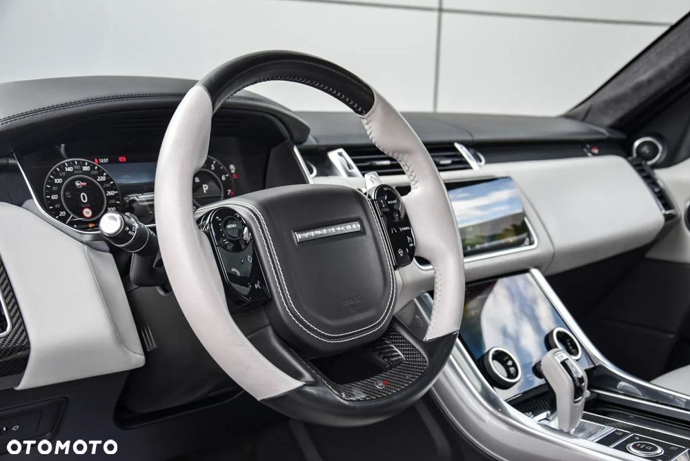 Land Rover Range Rover Sport - 13