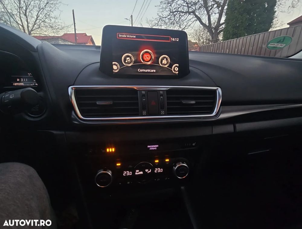 Mazda 3 SKYACTIV-D 150 Exclusive-Line - 27