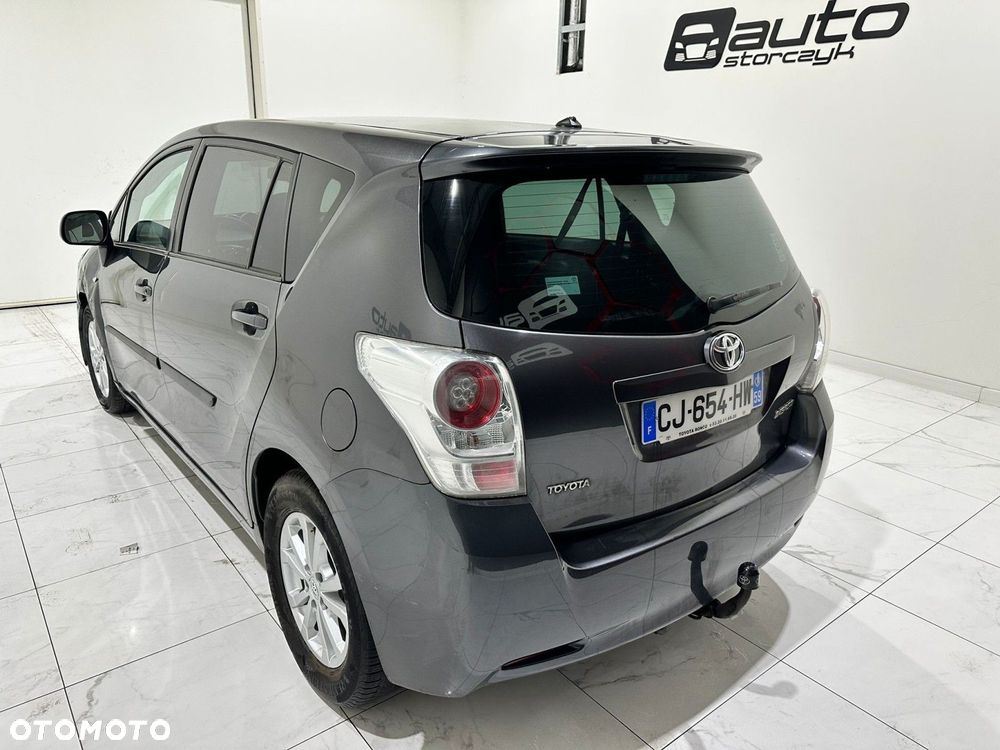 Toyota Verso - 13