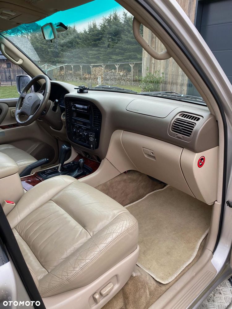 Toyota Land Cruiser 100 VX - 5