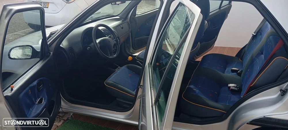 Citroën Saxo 1.0i First - 7
