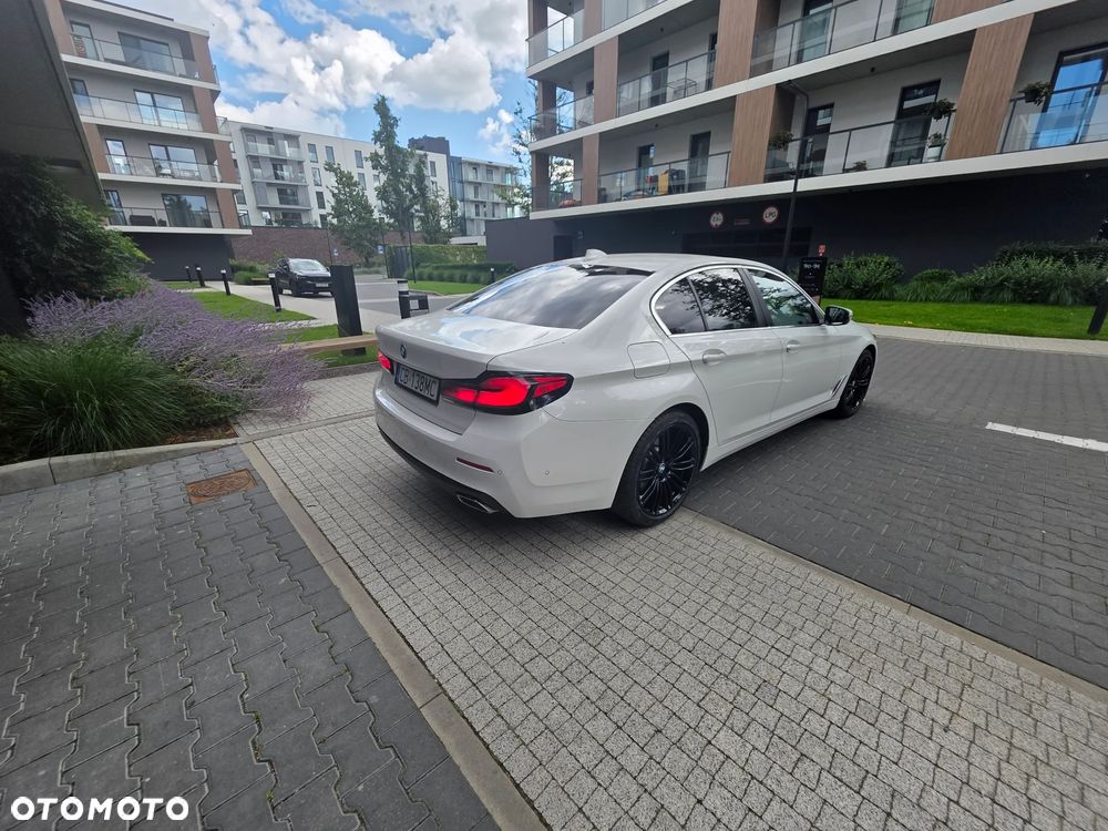 BMW Seria 5 518d Business Edition sport - 7