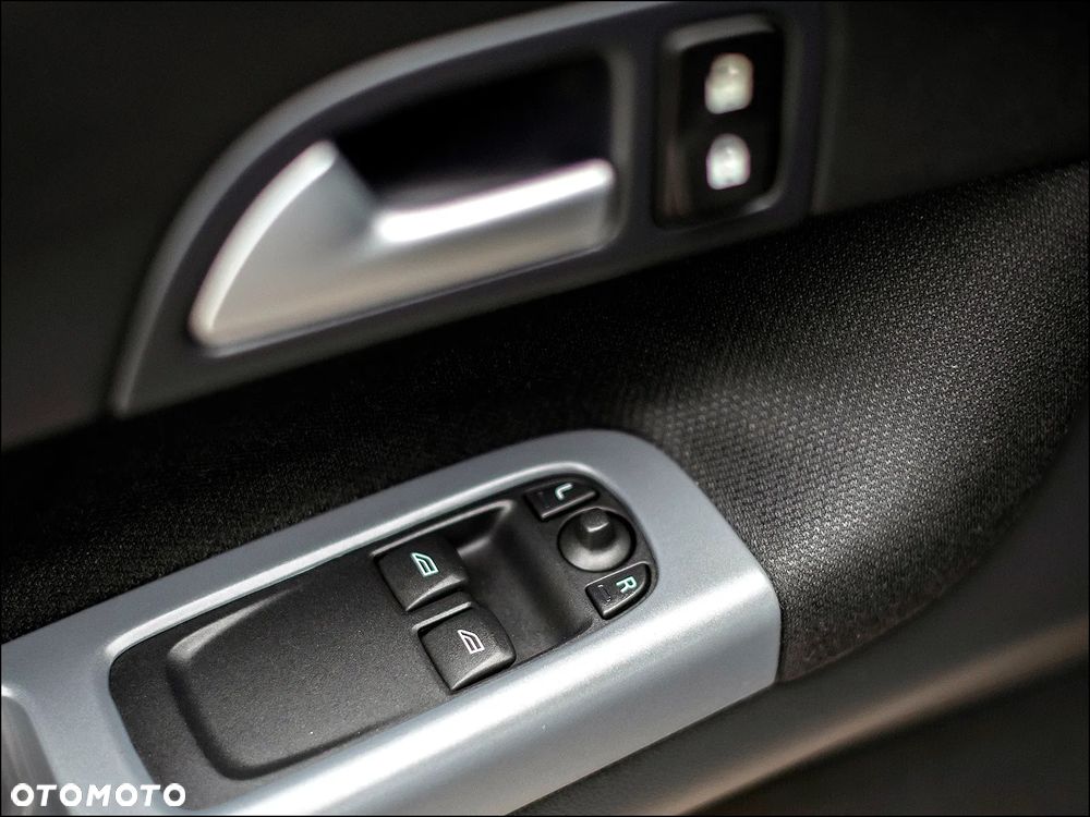 Volvo C30 - 26