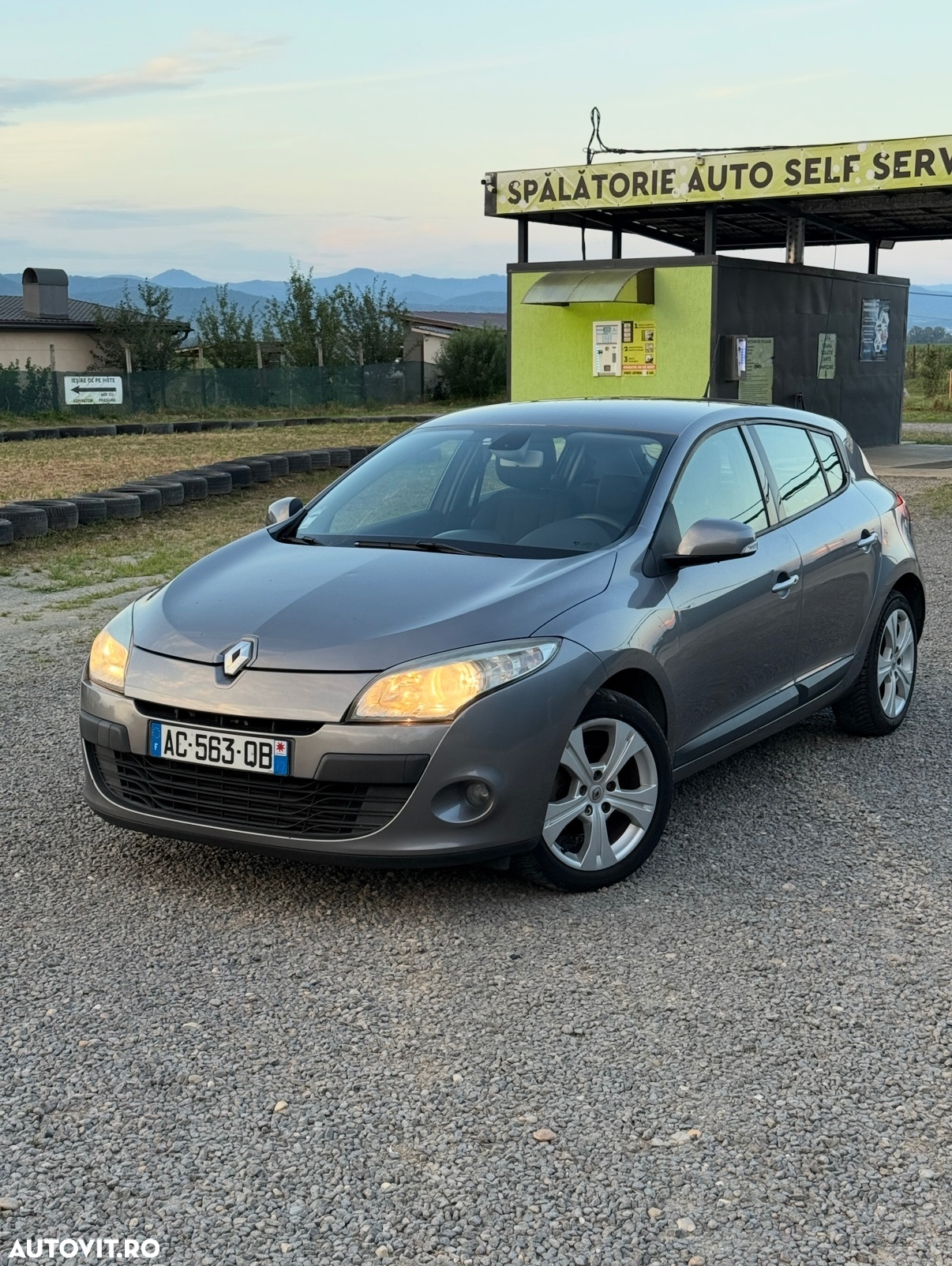 Renault Megane 1.5 dCi Dynamique - 4