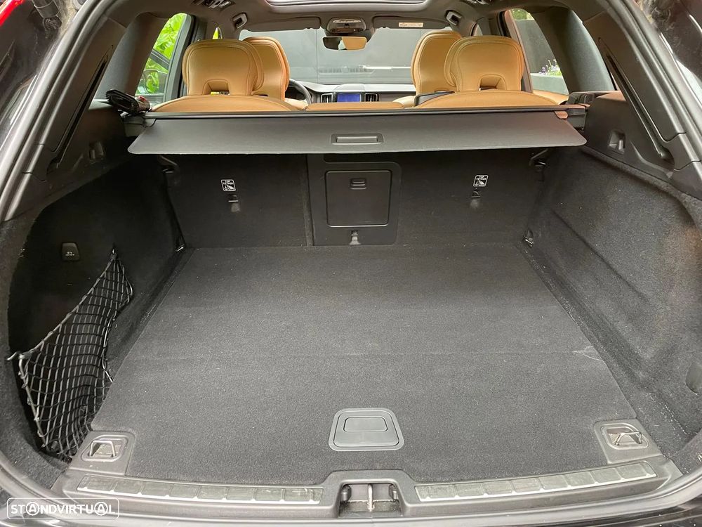 Volvo XC 90 2.0 T8 PHEV Momentum AWD - 7