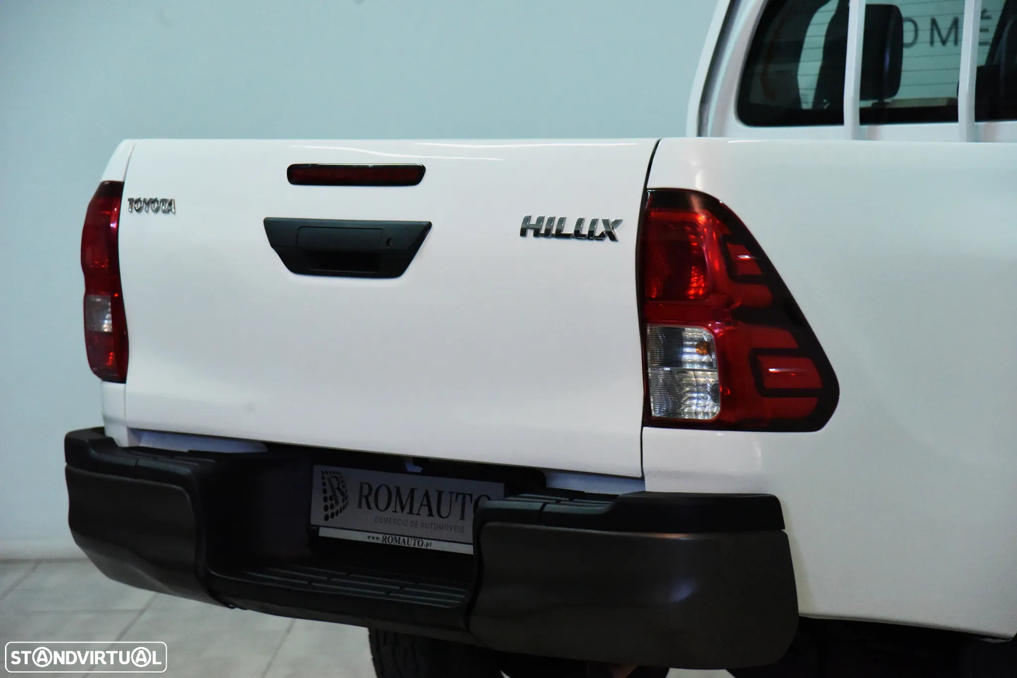Toyota Hilux 2.4 D-4D 4WD Tracker - 7
