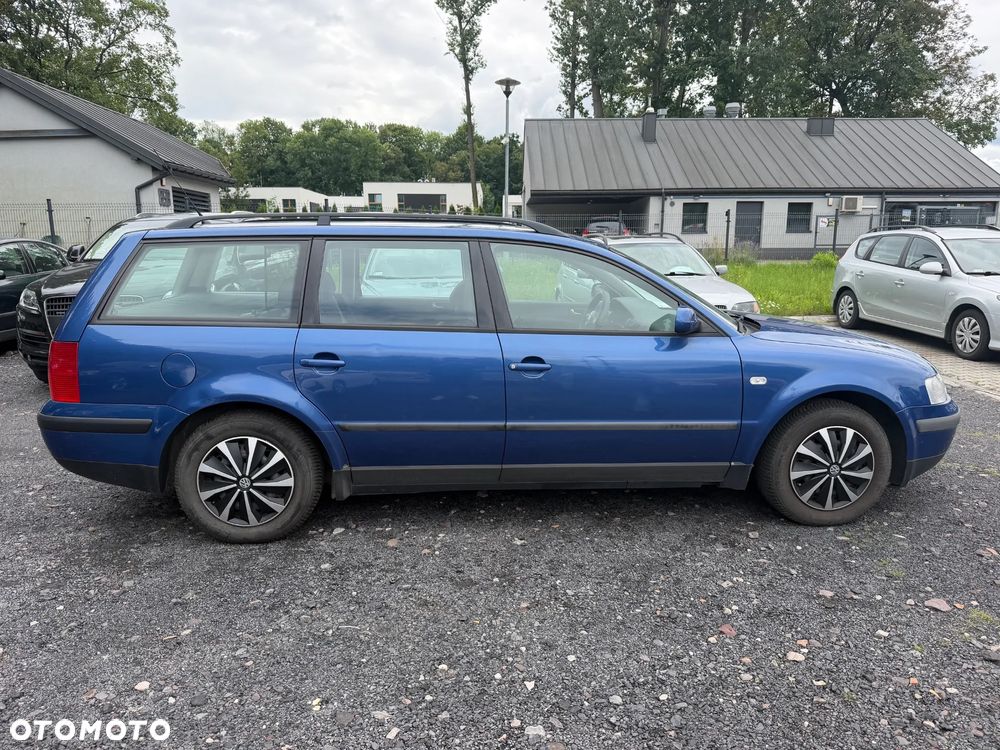 Volkswagen Passat 1.8 Comfortline - 6