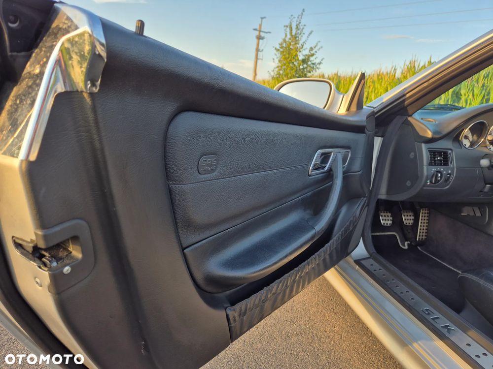 Mercedes-Benz SLK - 28