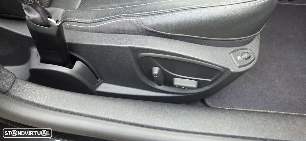 Renault Laguna 2.0 dCi Initiale Aut. - 39