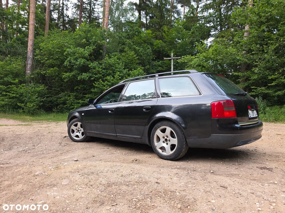 Audi A6 Avant - 2