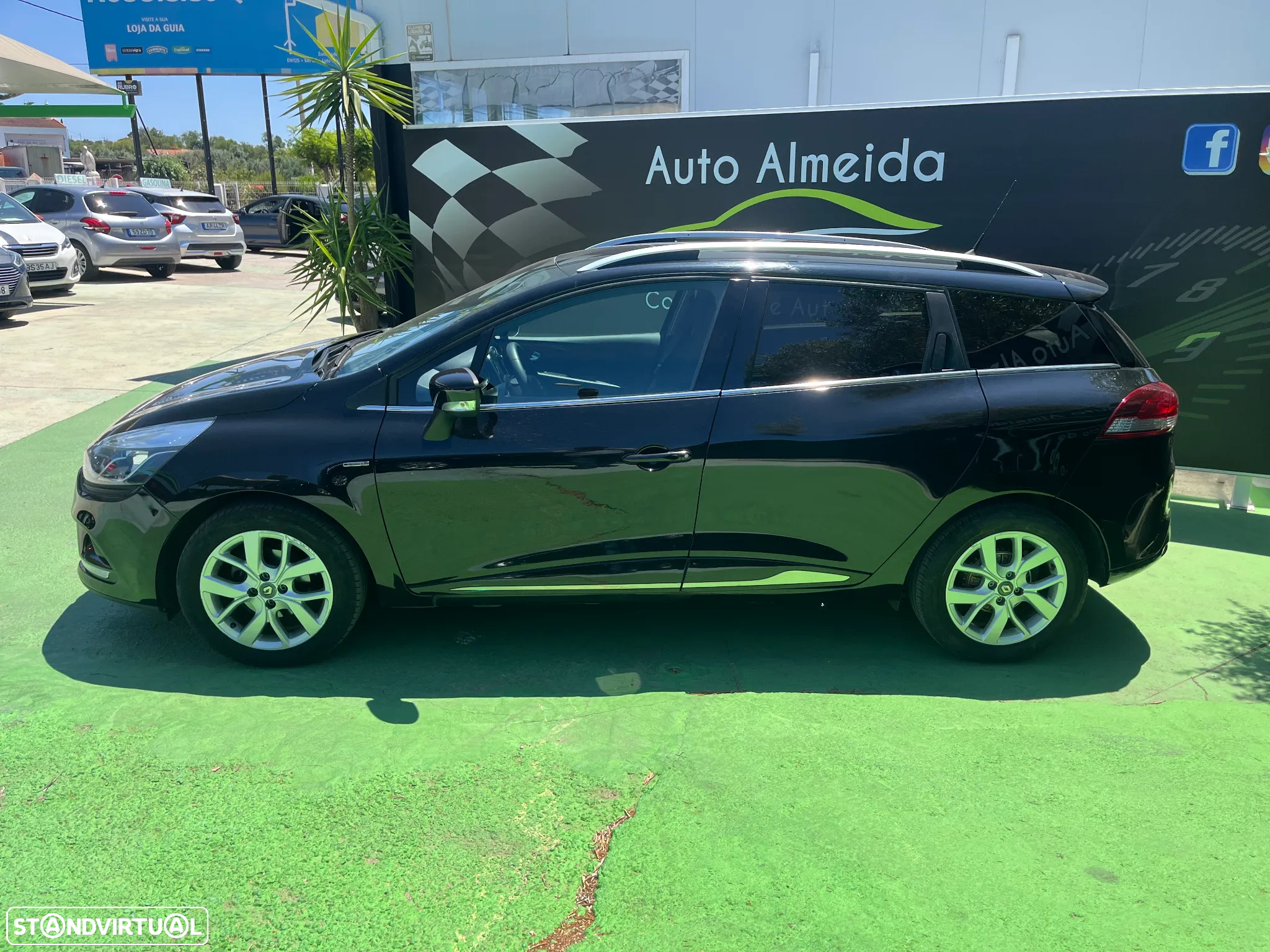 Renault Clio Sport Tourer 1.5 dCi Limited - 13