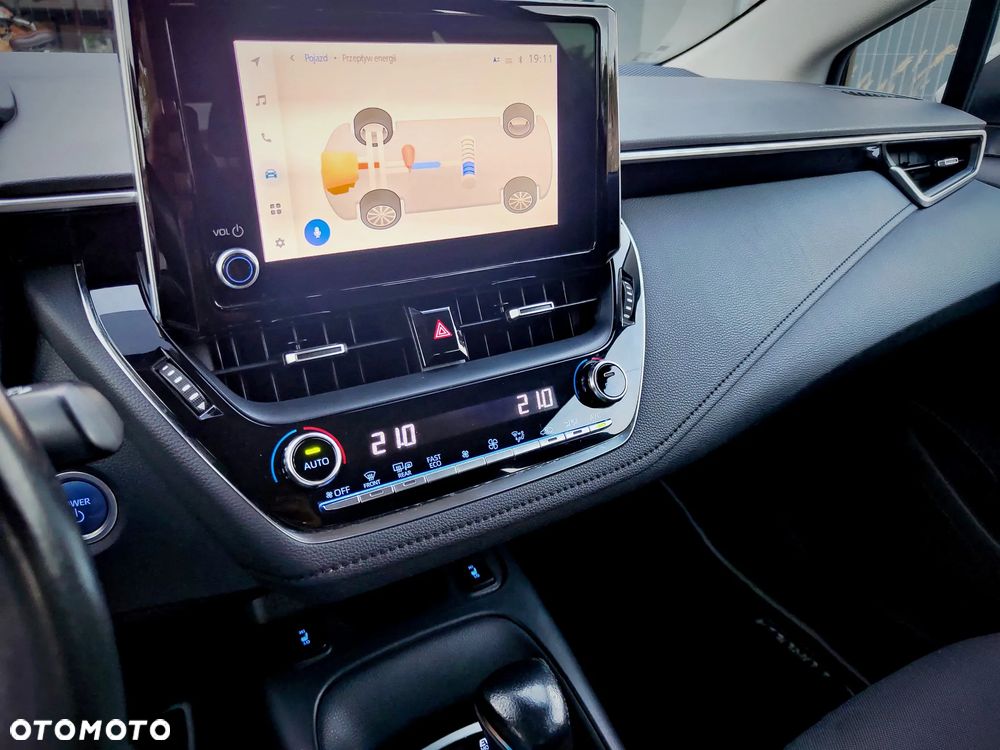 Toyota Corolla 1.8 Hybrid GPF Comfort - 13