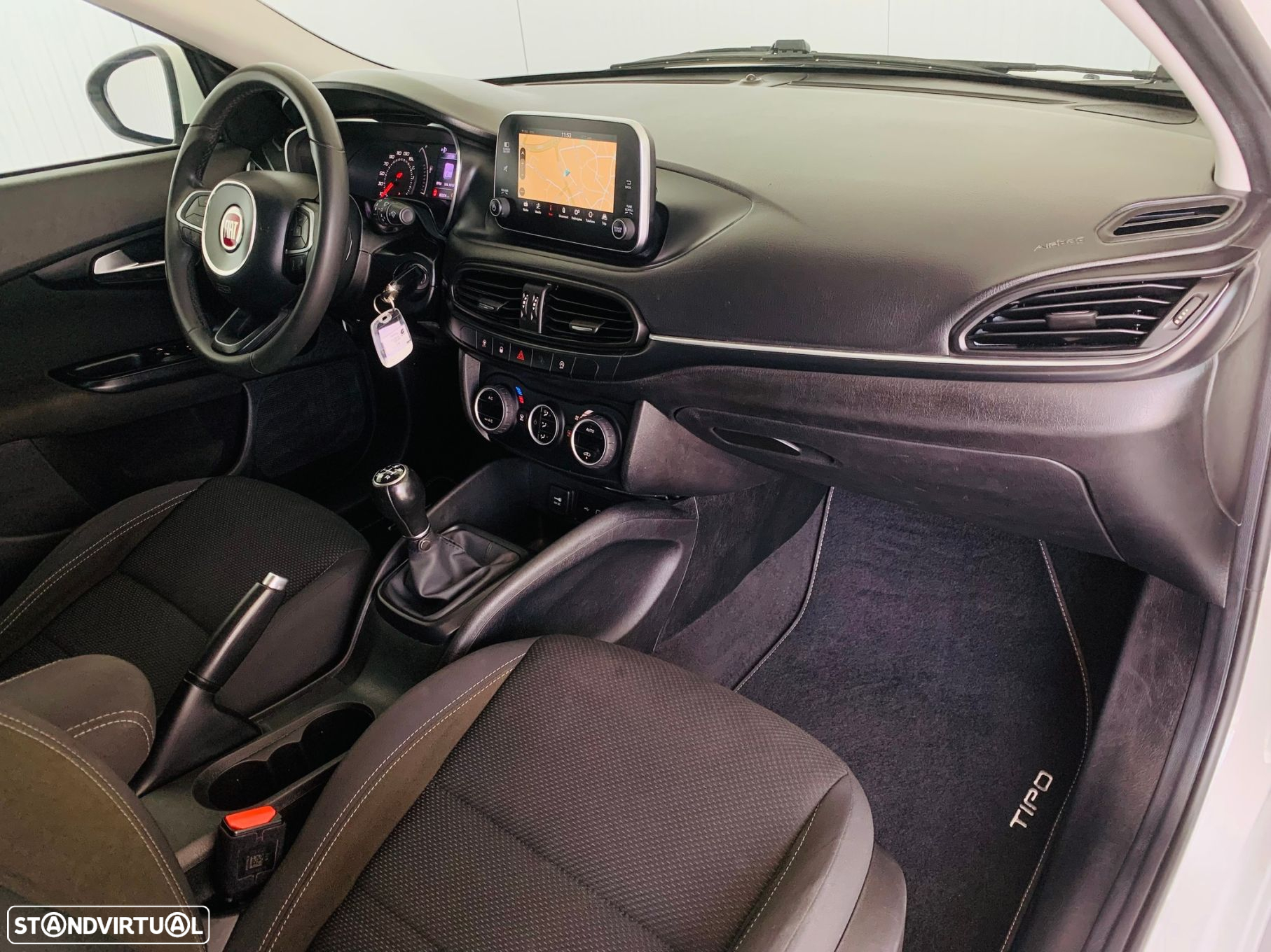 Fiat Tipo Station Wagon 1.3 M-Jet Lounge J17 - 38