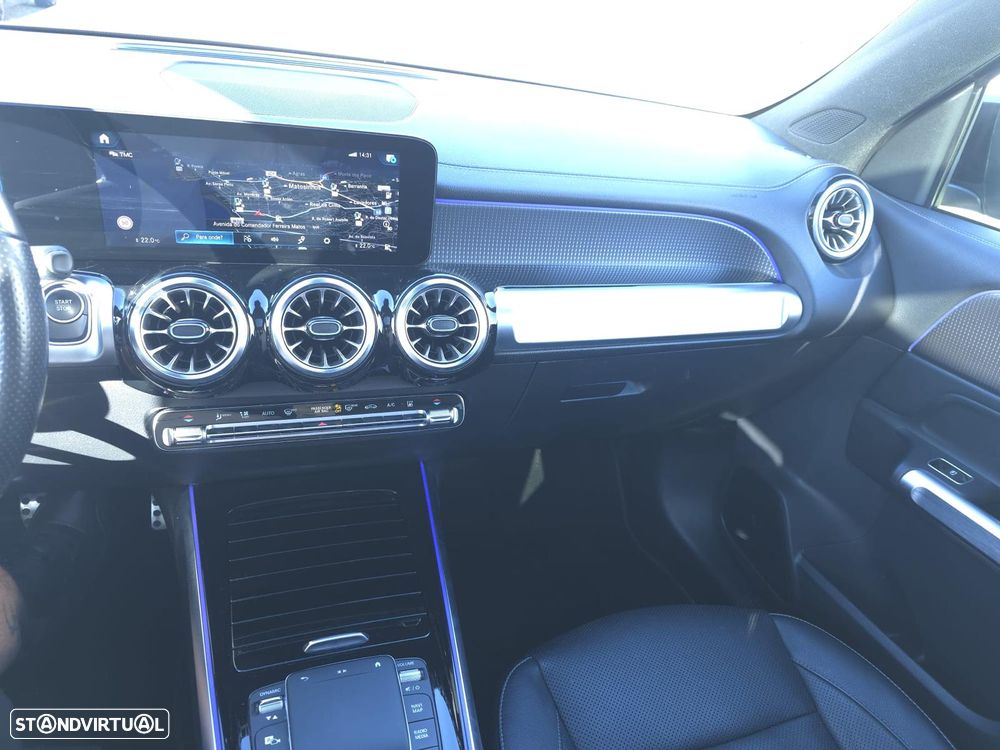 Mercedes-Benz EQB 300 4Matic AMG Line - 19