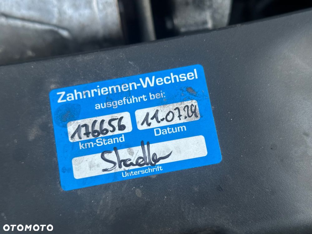 Peugeot 2008 BlueHDi FAP 120 STOP & START Allure - 38