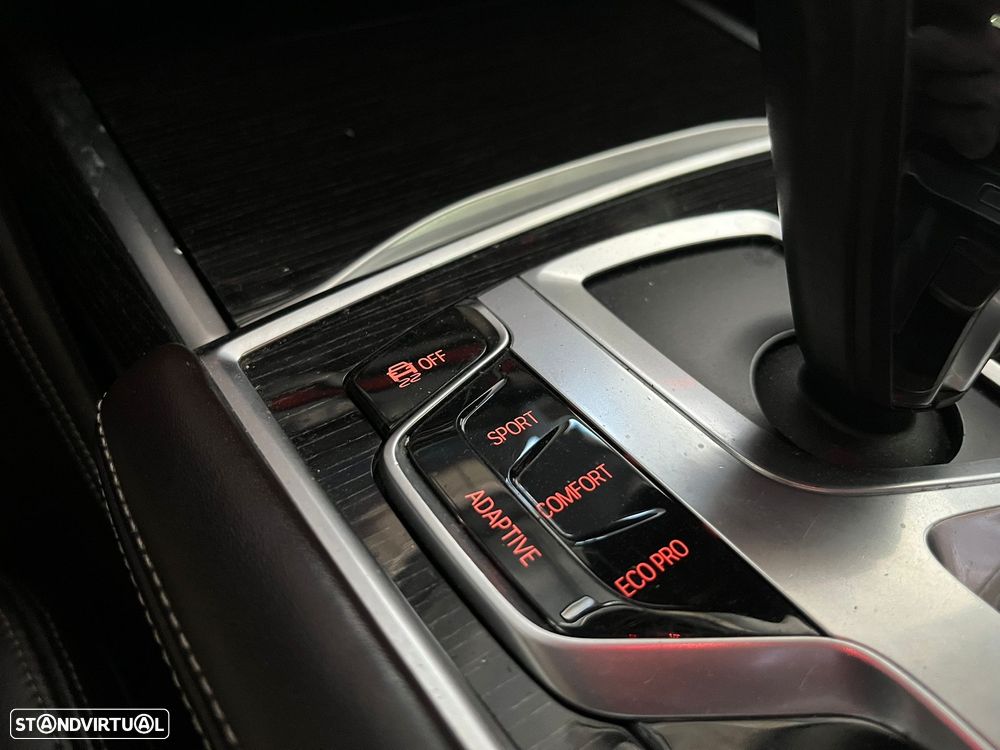 BMW 730 d Pack M - 19