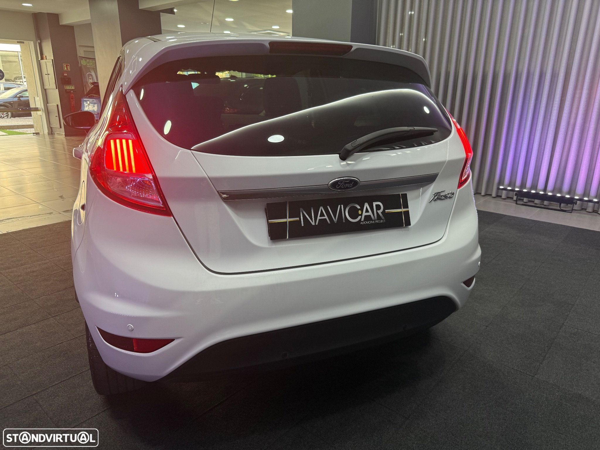 Ford Fiesta 1.0 Ti-VCT Titanium - 12