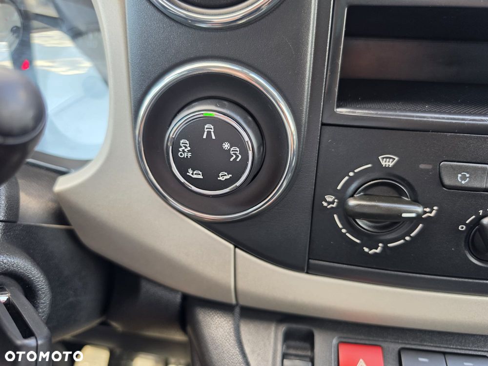 Citroën Berlingo 1.6 HDi XTR - 12