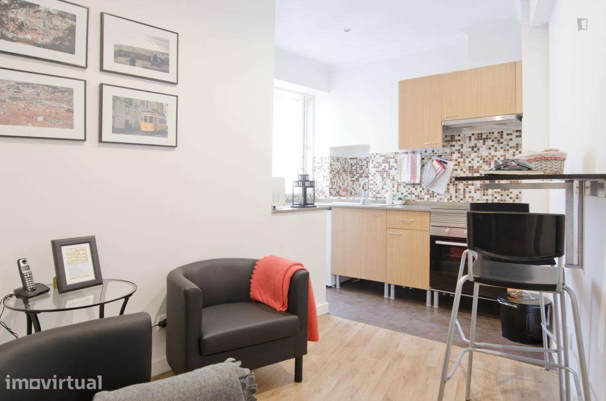Apartamento com 1 quartos - localizado em Mouraria Lisbon - Grande imagem: 2/22