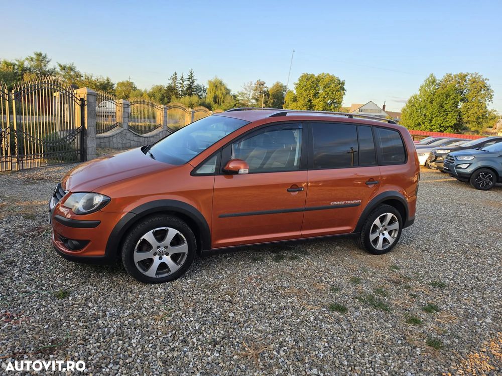 Volkswagen Touran CrossTouran 1.9 TDI DPF - 4